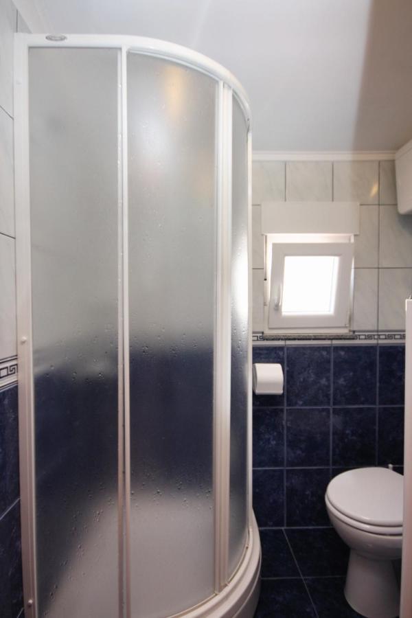 Apartments With A Parking Space Jezera, Murter - 5079 المظهر الخارجي الصورة