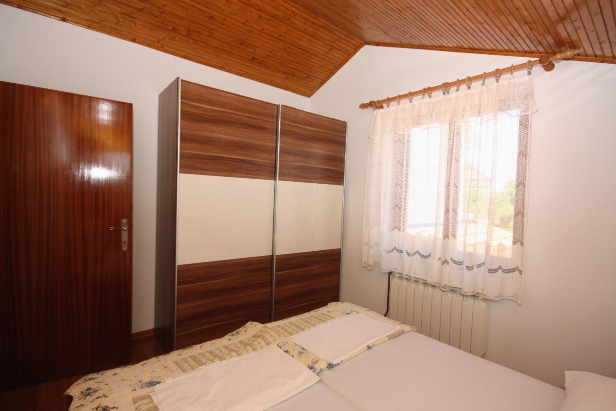 Apartments With A Parking Space Jezera, Murter - 5079 الغرفة الصورة